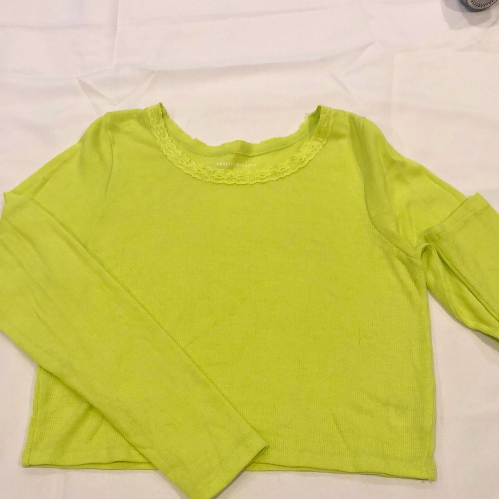 American Eagle Long sleeve crop top
